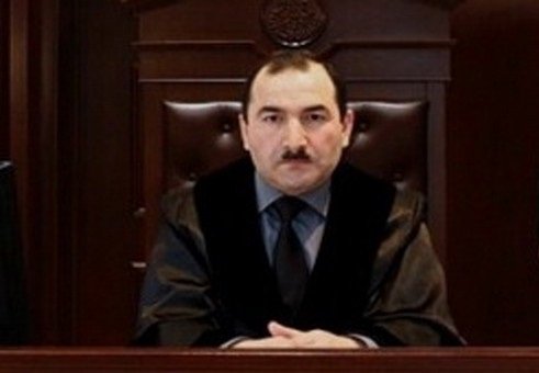 Şəki məhkəməsi ilə bağlı ciddi iddialar: “Məhkəməyə təsir göstərilməsi ehtimalı araşdırılmalıdır”