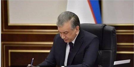 Şavkat Mirziyoyev 850-dən çox məhkumu əfv edib